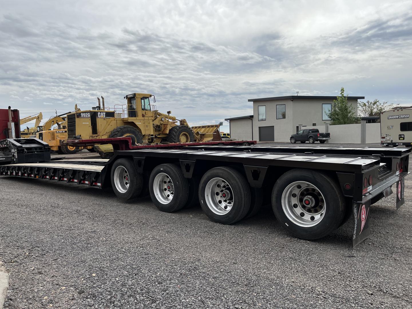 ./imagenes/INVOICE/2019/16959/LOW BOY LOAD KING 554SS (37).JPG